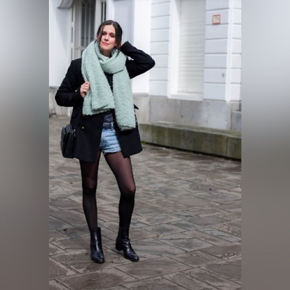 Shorts for Winter looks! - Picture 7 of 16